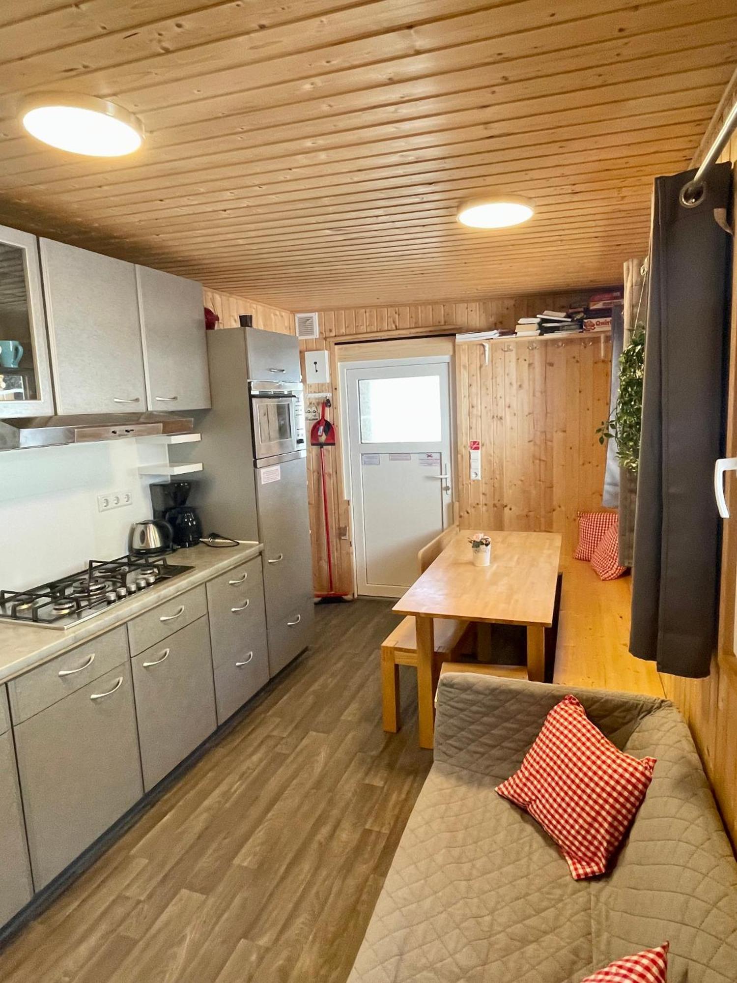Zillerglueckhuette - 5 Sterne Camping Aufenfeld Aschau Im Zillertal エクステリア 写真